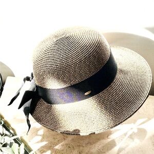 Scala Summer Stylish Black and Tan Women's Sun Beach Hat for UV protection